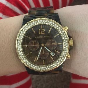 Authentic MK diamond faced watch - large face